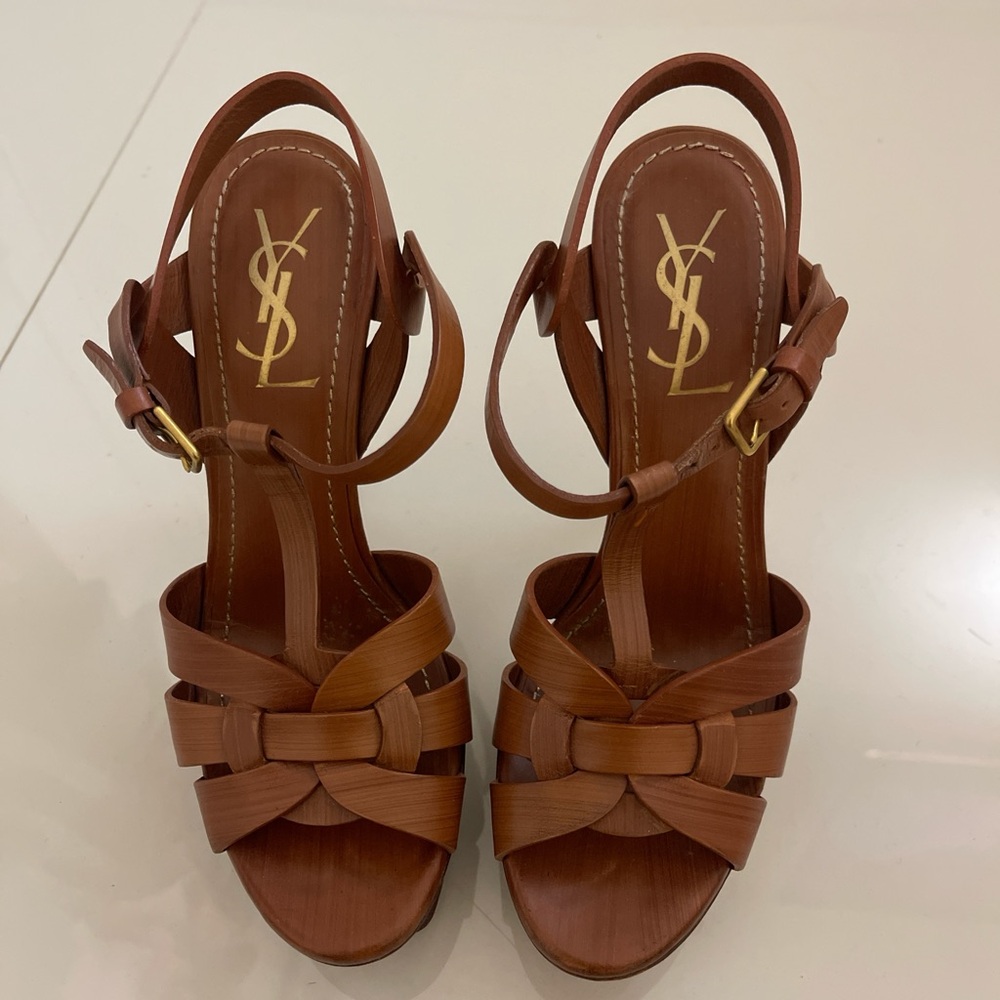 Yves Saint Laurent Tan Leather T strap Heels sandals